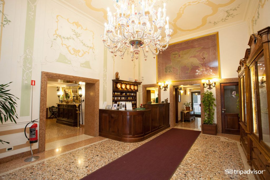 ala venice lobby cruise port hotels