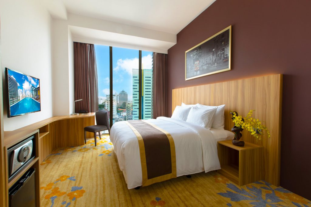 bayhotel ho chi minh queen room cruise port hotels