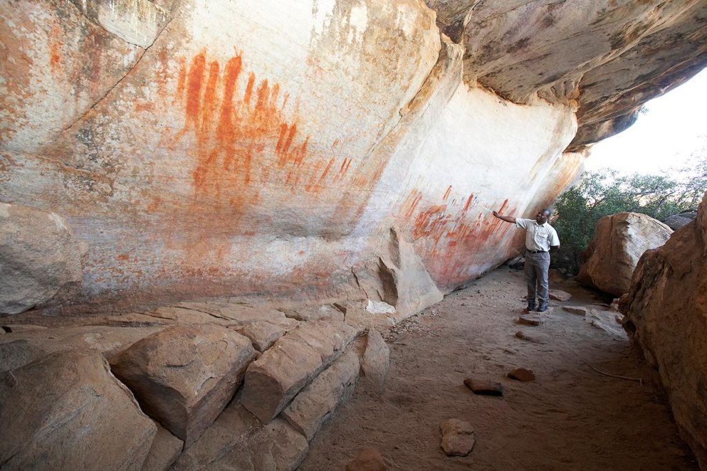bushmans kloof rock art cruise port hotels LXRY!