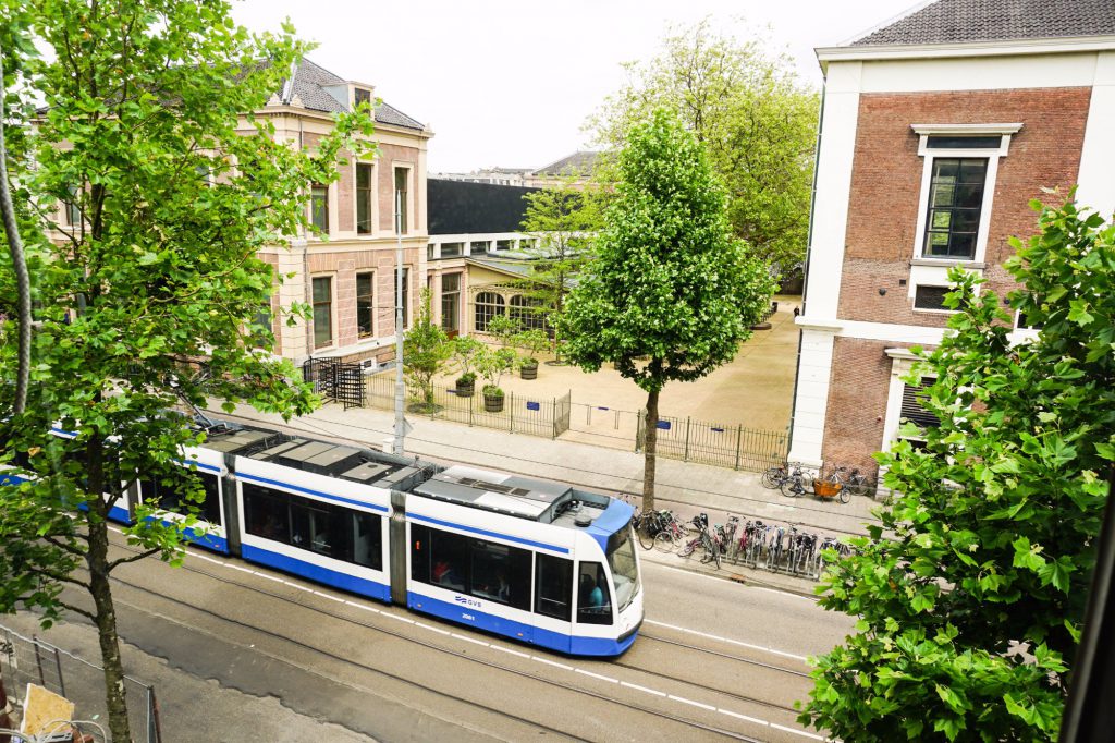 de jonker view amsterdam cruise port hotels