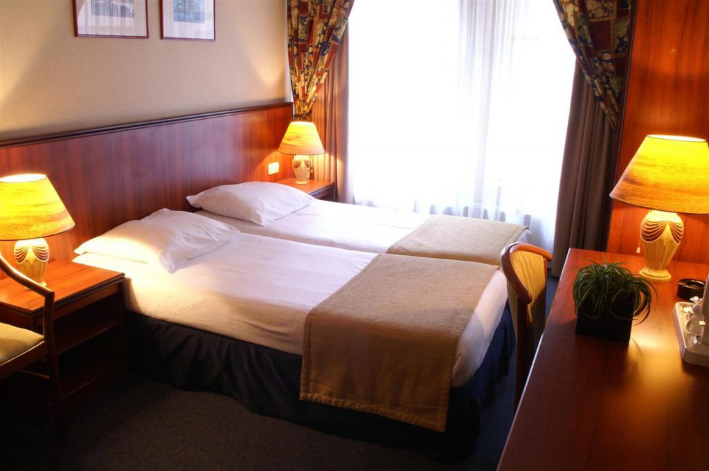 die poort van cleve room1 amsterdam cruise port hotels