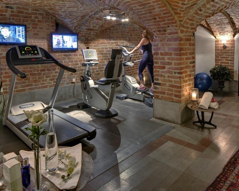 first hotel reisen gym stockholm cruise port hotels