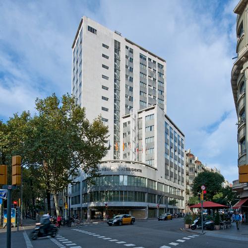 hesperia presidente exterior barcelona cruise port hotels