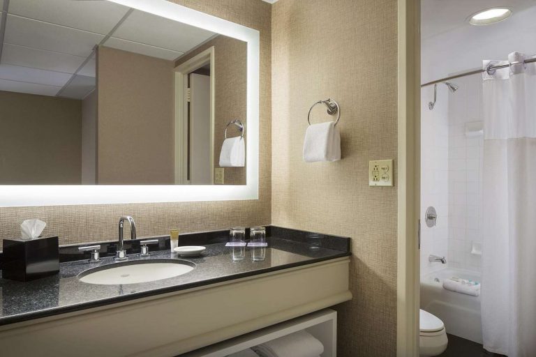 hyatt regency bathroom san francisco cruise port hotels