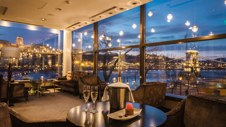 intercontinental budapest lounge1 cruise port hotels