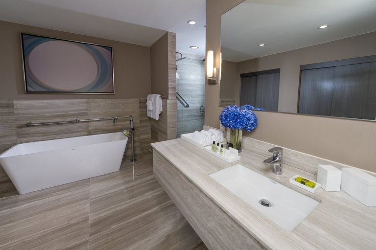 intercontinental miami bathroom cruise port hotels