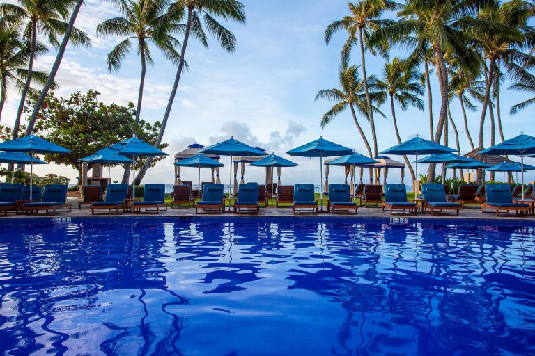 kahala hawaii pool cruise port hotels