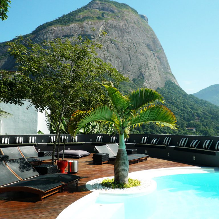 laSuite pool rio de janeiro cruise port hotels