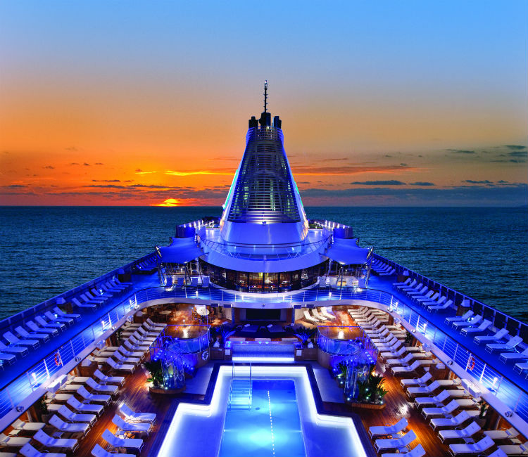 oceania deck cruise port hotels
