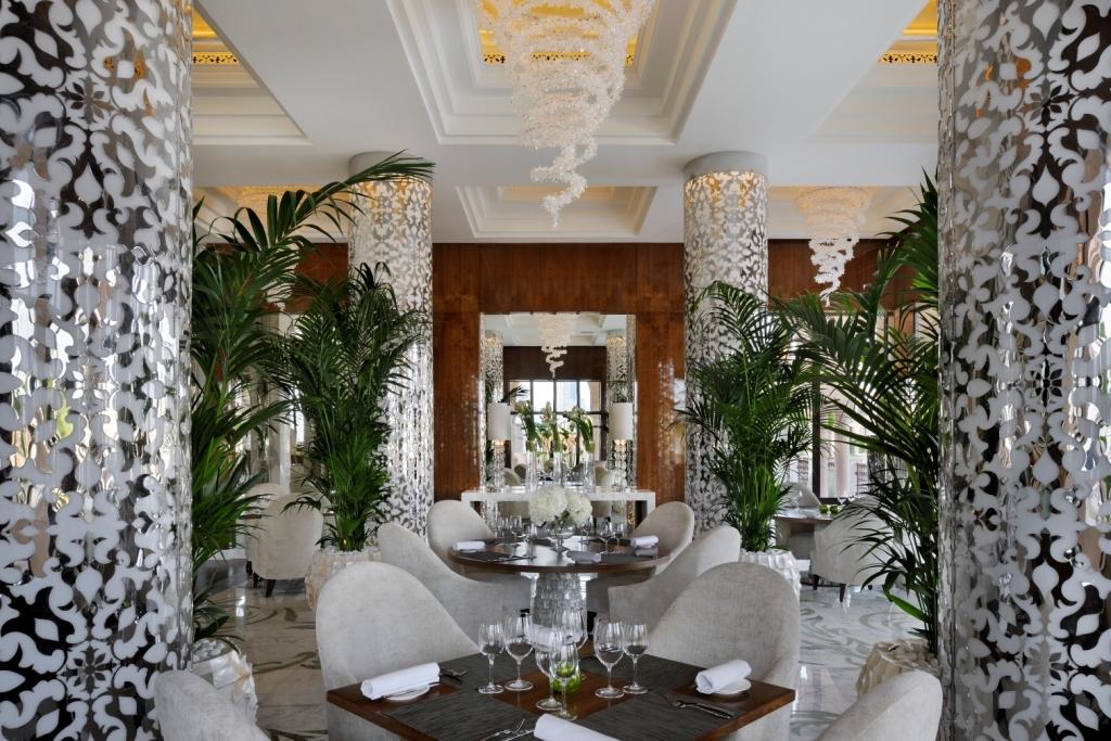 one and only the palm restaurant dubai cruise port hotels