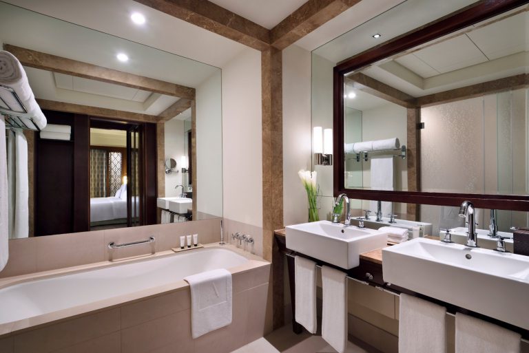 palace downtown bathroom dubai cruise port hotels