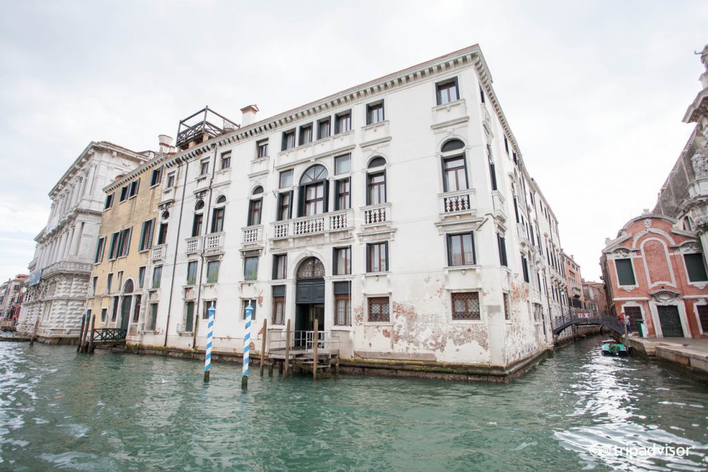 palazzo giavanelli exterior venice cruise port hotels