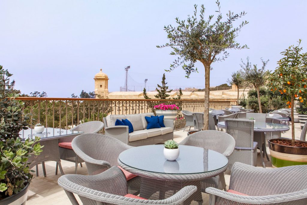 phoenicia valetta terrace cruise port hotels