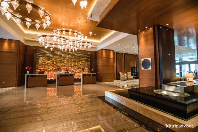 rosewood abu dhabi lobby cruise port hotels