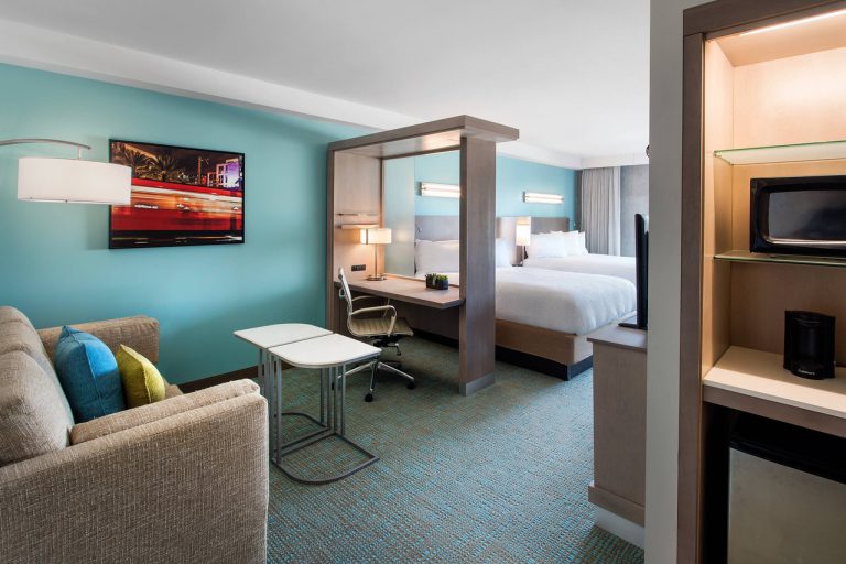 springhill suites san diego suite2 cruise port hotels