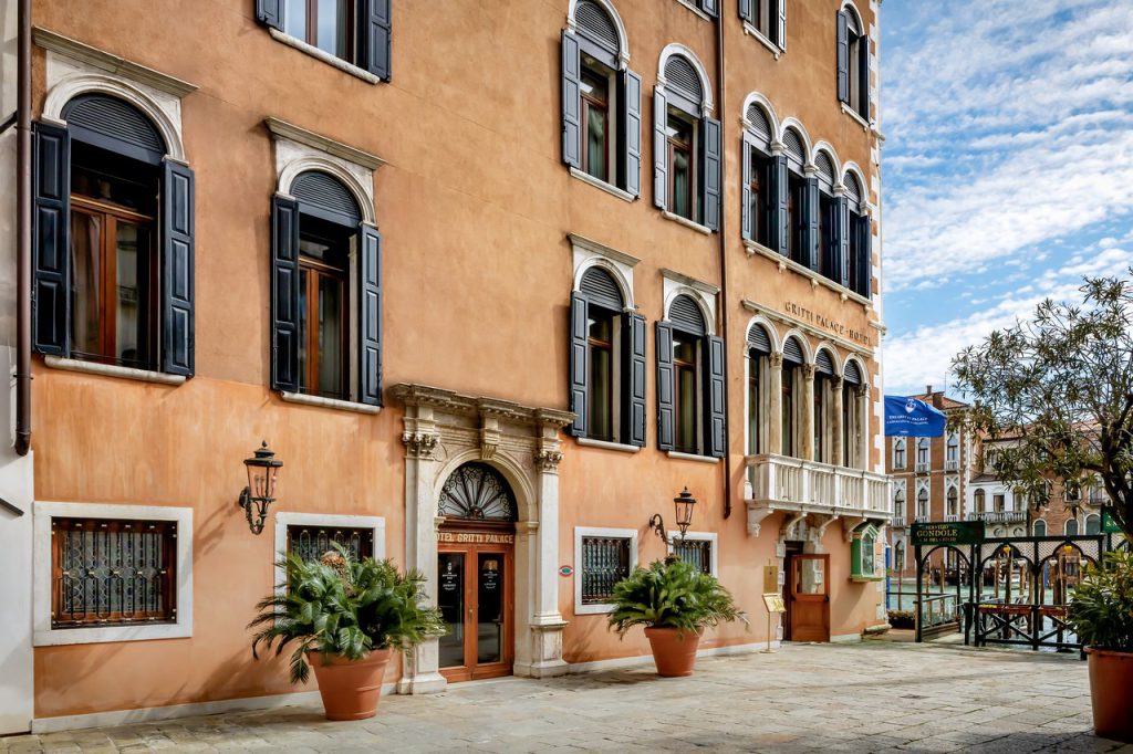 the gritti palace entrance cruise port hotels