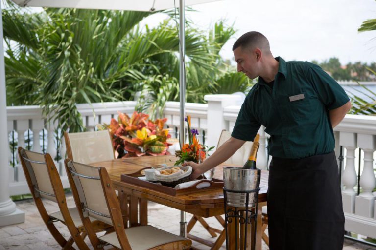 the pillars roomservice fort lauderdale cruise port hotels