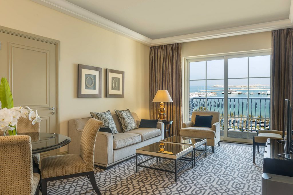 westin mina seyahi suite dubai cruise port hotels