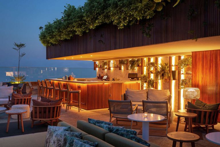 Hilton Rio lounge cruise port hotels