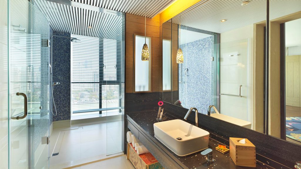 Indigo shanghai bathroom cruise port hotels