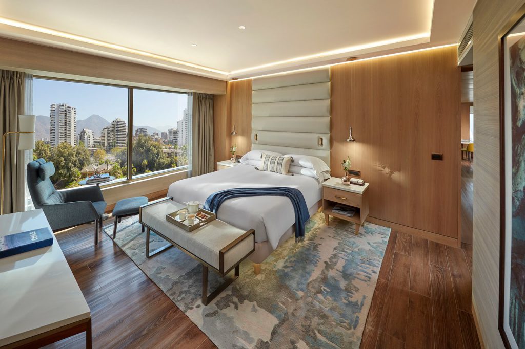 Mandarin santiago room cruise port hotels