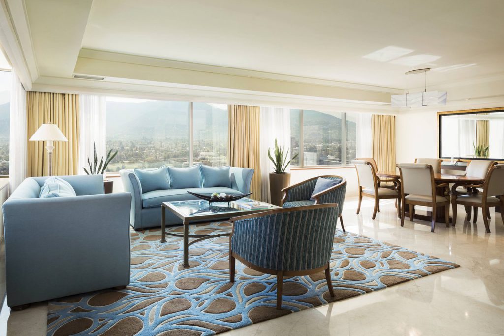 Marriott Santiago suite cruise port hotels