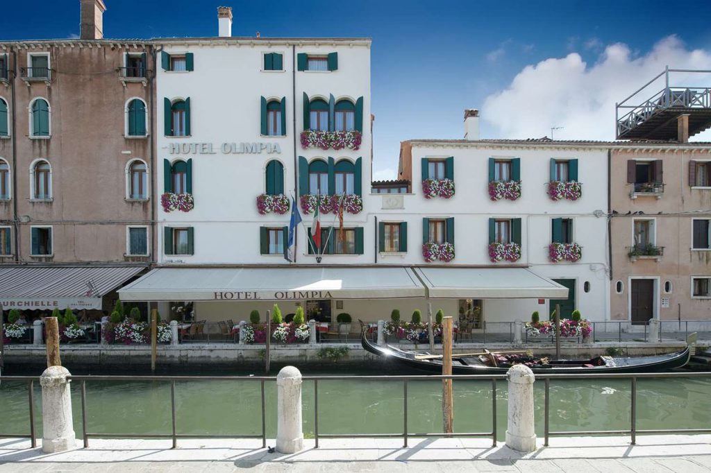 Olimpia Venice exterior cruise port hotels