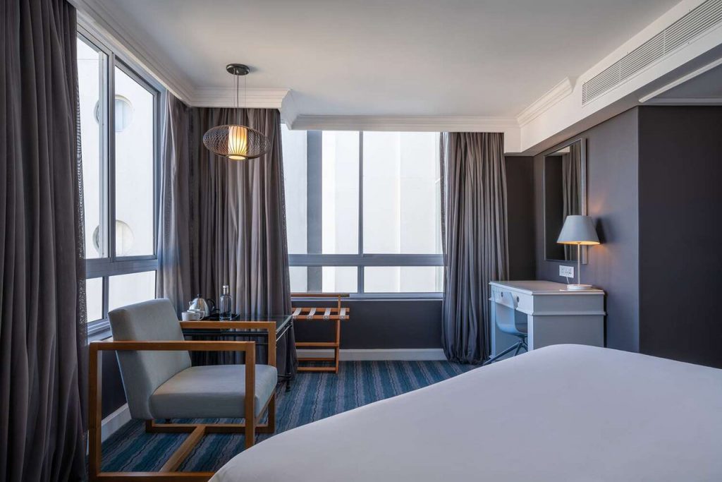 Radisson Blu capetown room cruise port hotels