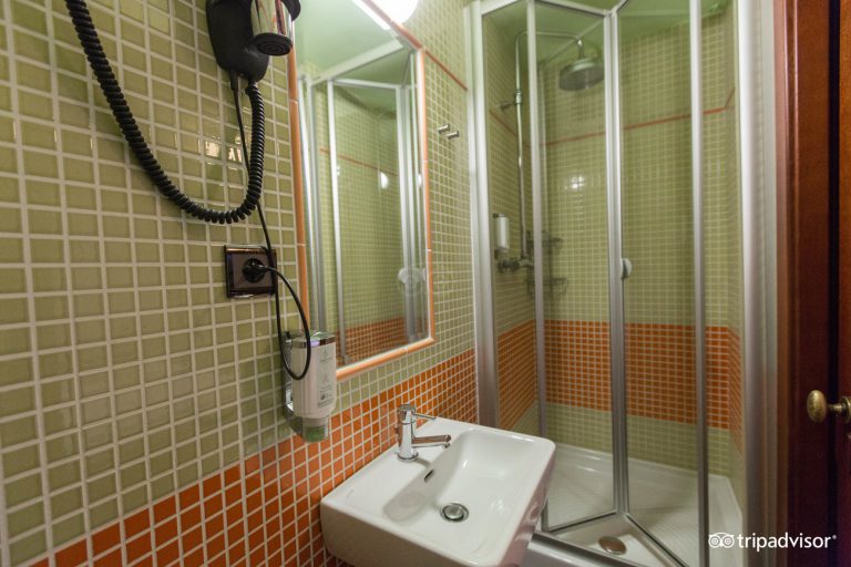 botel matylda prague bathroom cruise port hotels