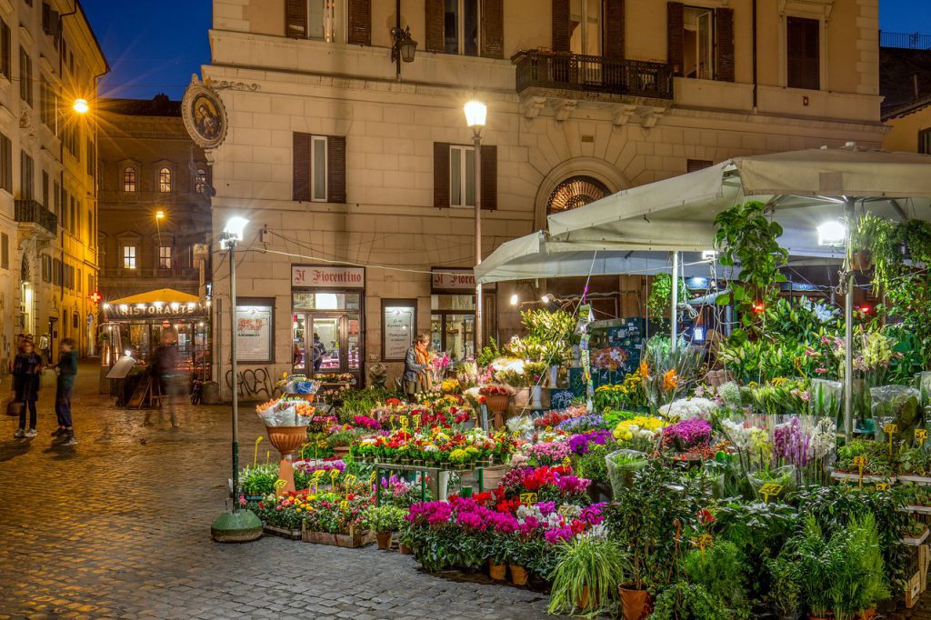 campo de fiore square cruise port hotels