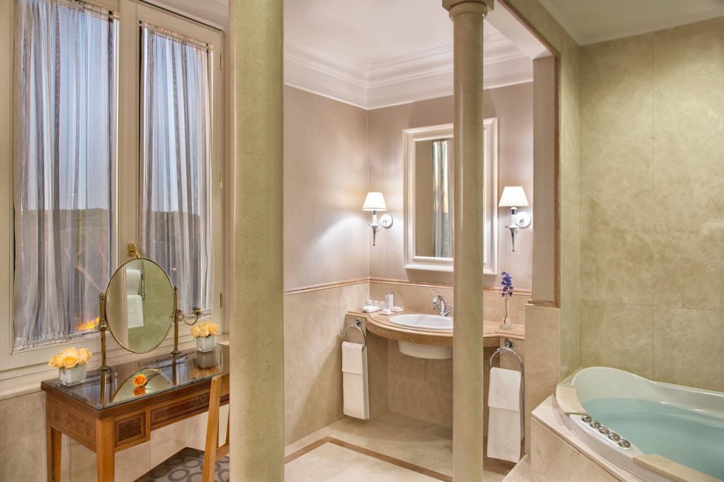 marriott grand flora bathroom cruise port hotels