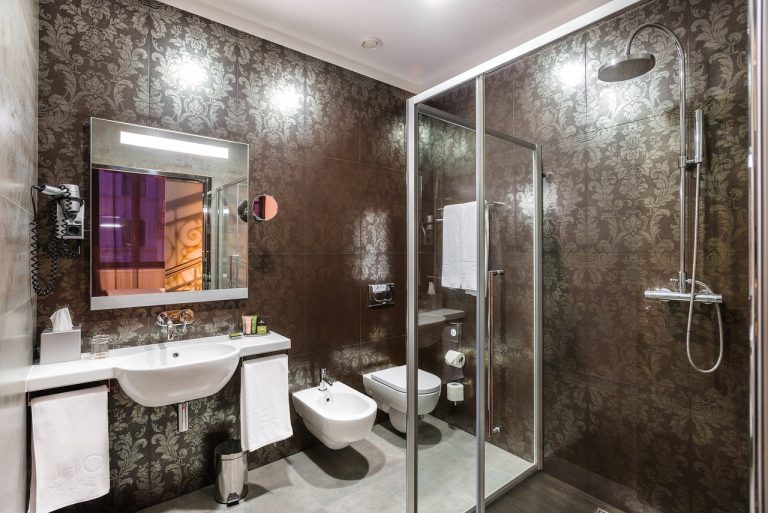 palazzo zichy budapest bathroom cruise port hotels