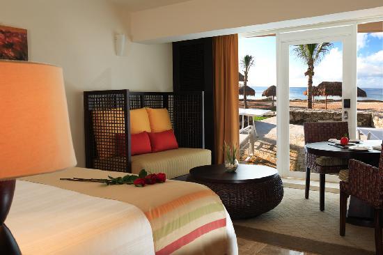 presidente intercontinental room cozumel cruise port hotels