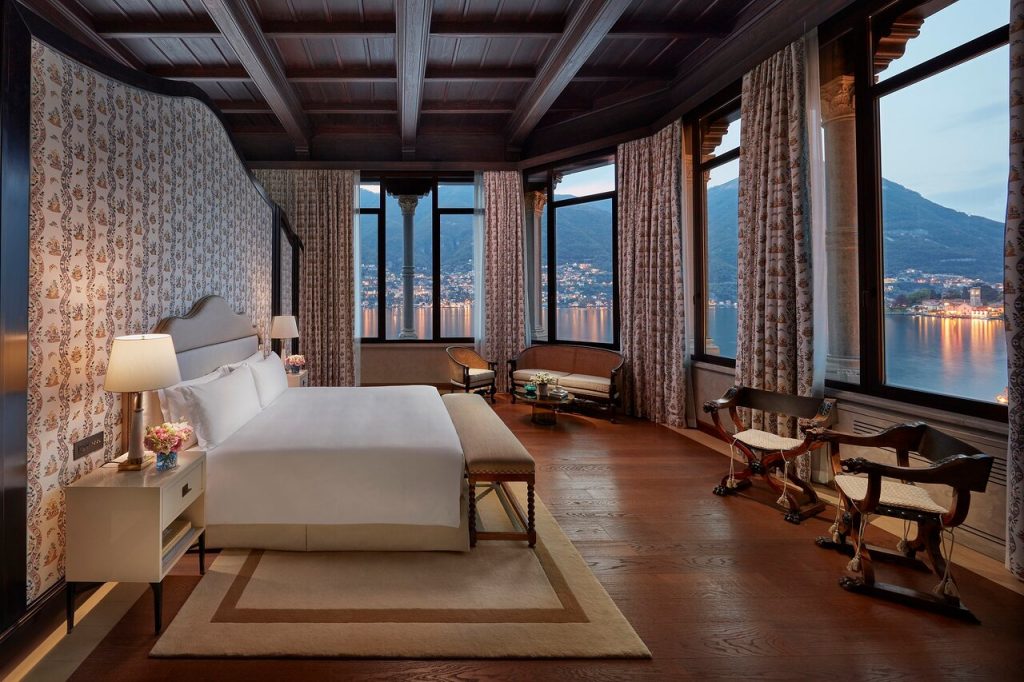 Mandarin Oriental Lake como room2 cruise port hotels