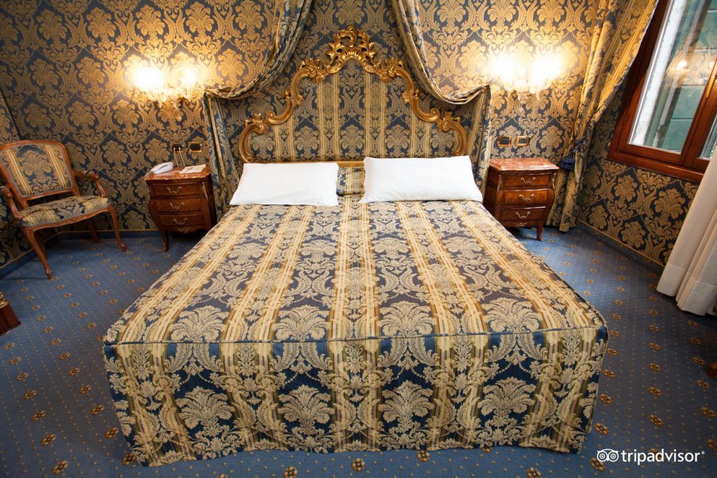 al ponte antico room venice cruise port hotels