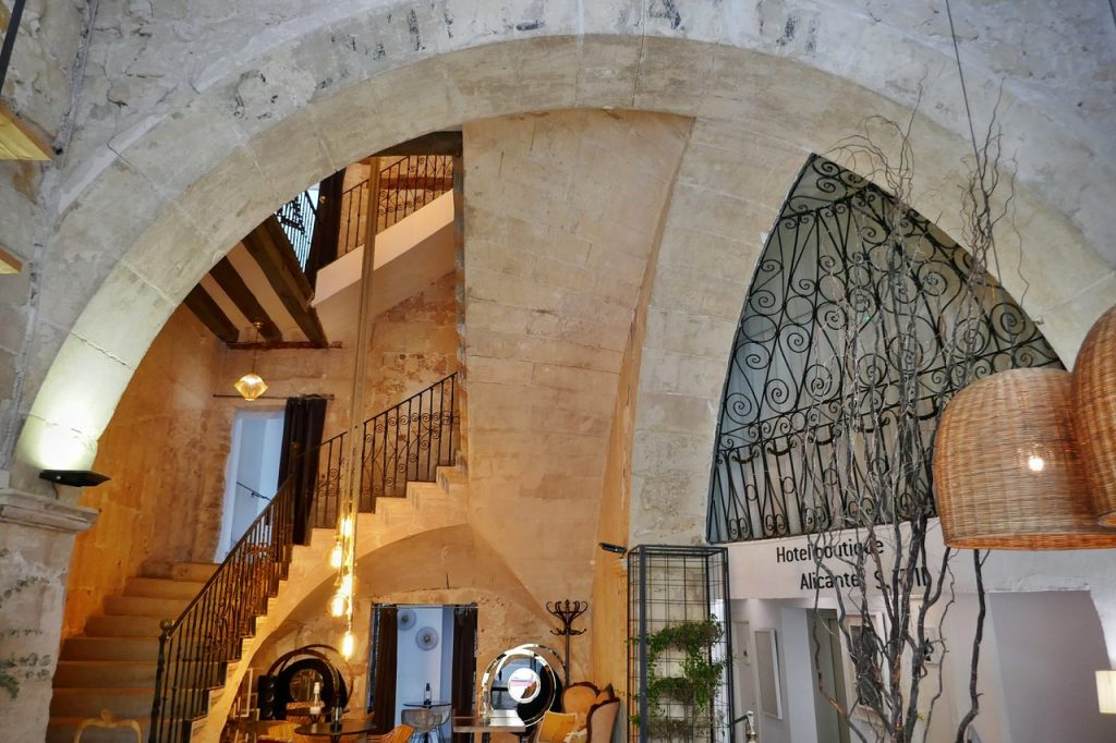 boutique Alicante building LXRY hotels