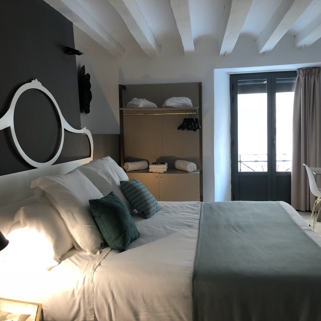 boutique Alicante room4 LXRY hotels