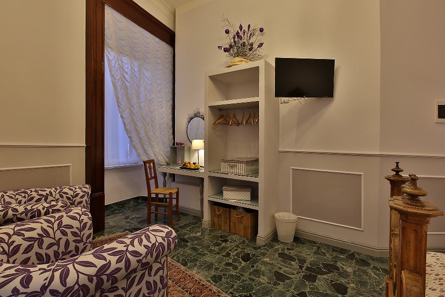 Alibrandi Palace room1