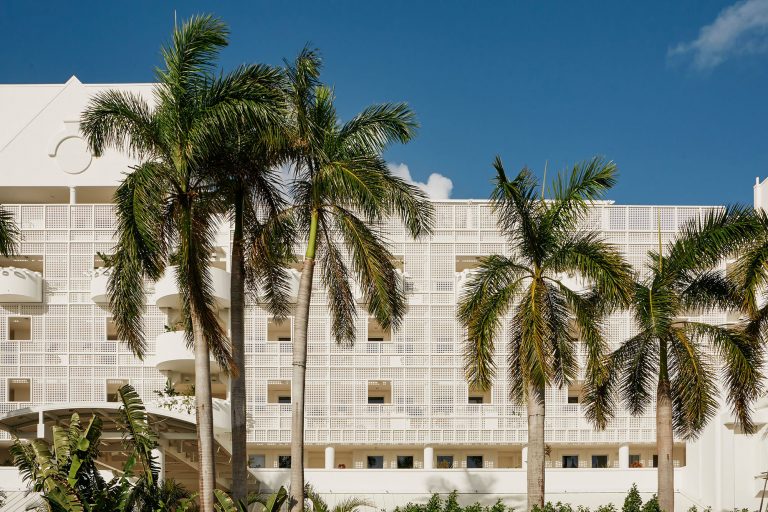 Palm heights exterior