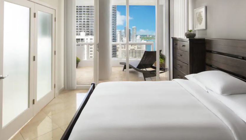 Double tree by Hilton Biscayne Bay Miami room3