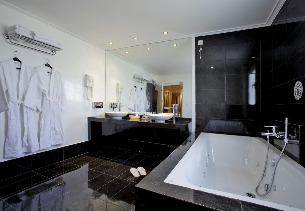 Piraeus-Theoxenia-Presidential-Suite-4