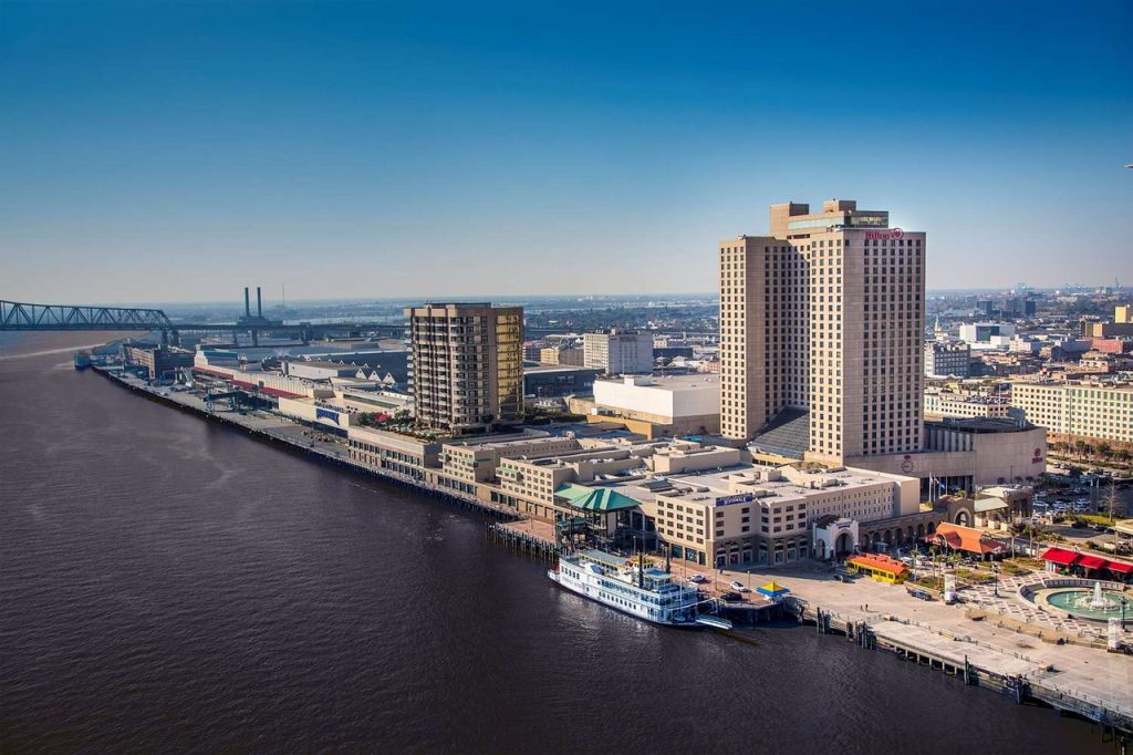 hilton-new-orleans-riverside-exterior1-cruise-port-hotels