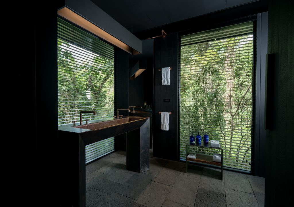 Center_Bungalow_04
