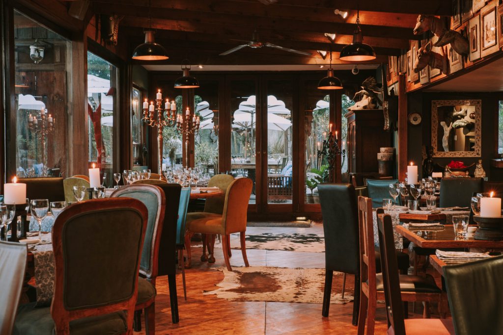 Emilys-Restaurant-LR-2016-2-of-9