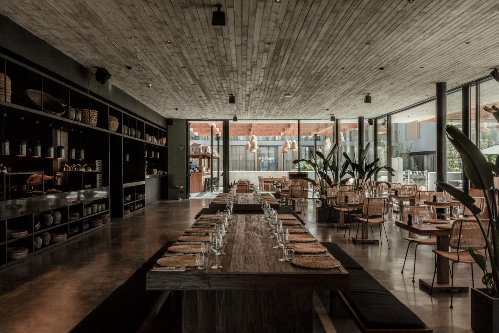 OKU-Ibiza-laidback-luxury-hotel-restaurant_by_Georg-Roske_2R6A5076-2_LowRes-1