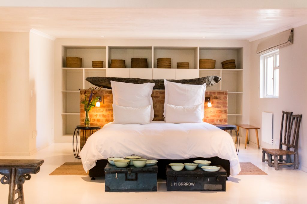 ROOM-10-KATYS-SUITE-Emily-Moon-River-Lodge-Plett-Accommodation-Garden-Route-1