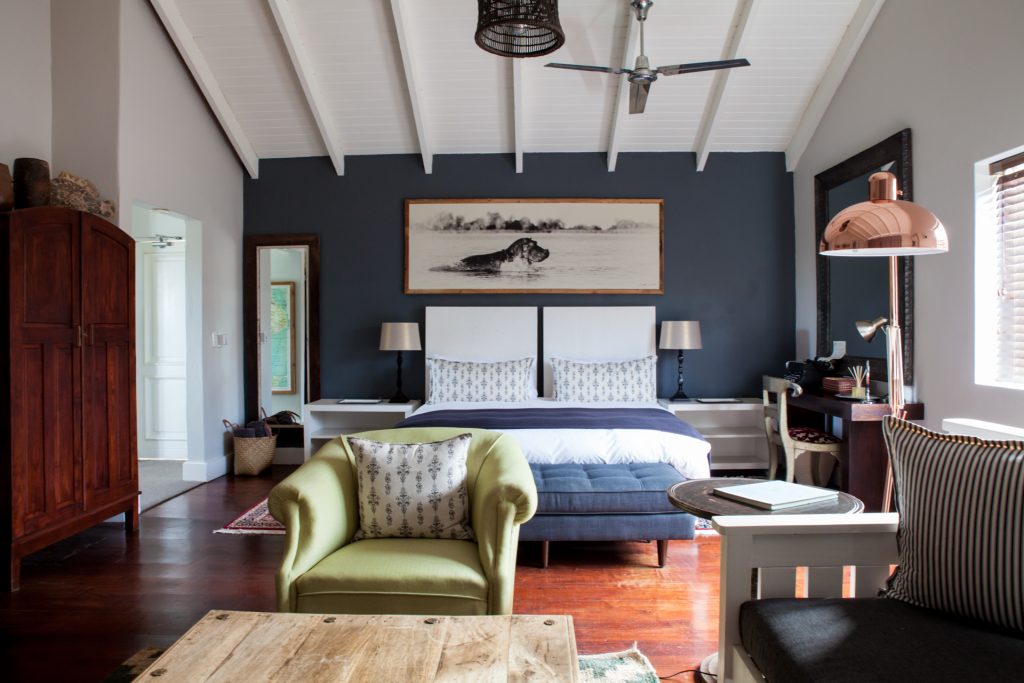 ROOM-7-THE-FAMILY-ROOM-Emily-Moon-River-Lodge-Plett-Accommodation-Garden-Route-1