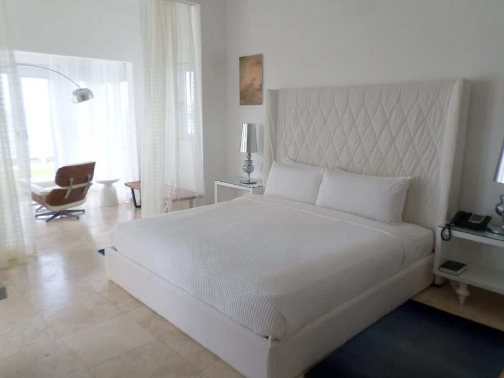 bedroom-in-villa-1