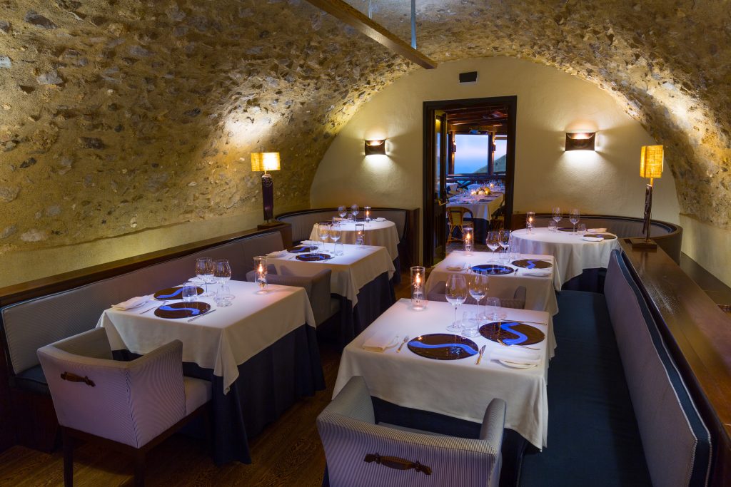 dining indoor