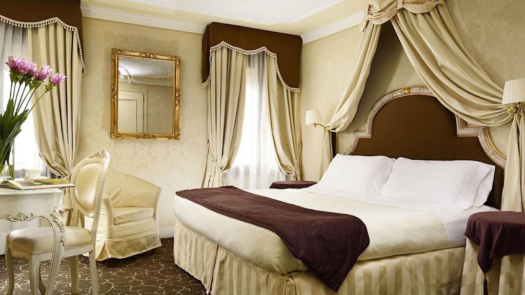 room-maison-venezia-wide